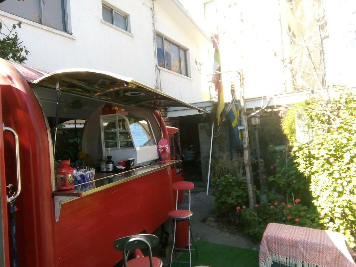 Bed & Breakfast Blumen Haus Santiago Exterior photo